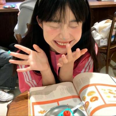 杰夫·邓纳姆：我旁边那位